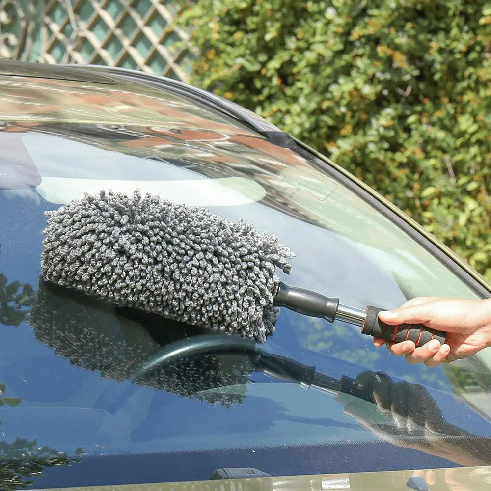 Ultra Soft Microfiber Car Duster – Extendable Handle for Easy Cleaning